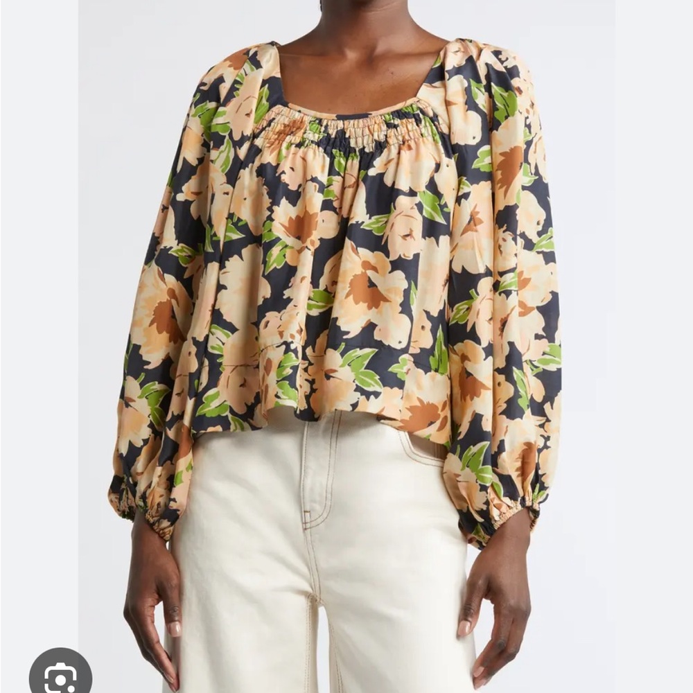 THE GREAT. Magpie Silk Top in Victorian Rose Print - Picture 8 of 12